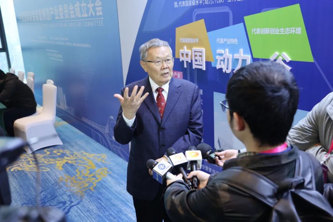 何清华：走“双循环”道路 勇攀制造业世界高地