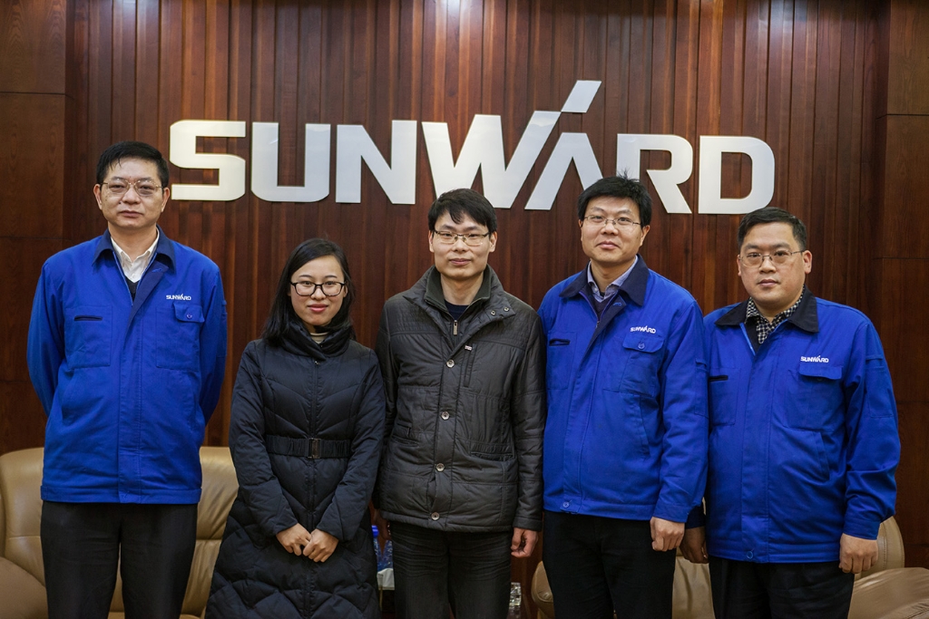 市科协领导莅临SG胜游智能慰问困难科技工作者