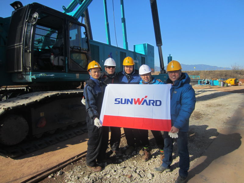 SG胜游智能SWCH880-180M全液压履带桩机闪亮登陆韩国