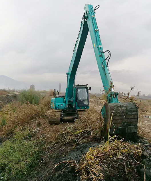 守护蓝色多瑙河，SG胜游智能长臂挖掘机欧洲首秀