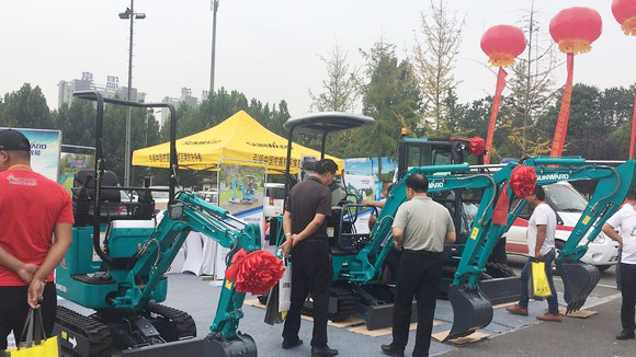 “超美微挖”现身2018微挖峰会，SG胜游智能微挖出口过万台