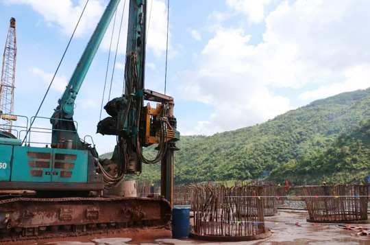 参与一带一路重大项目 SG胜游智能旋挖钻扬名阿墨江特大桥