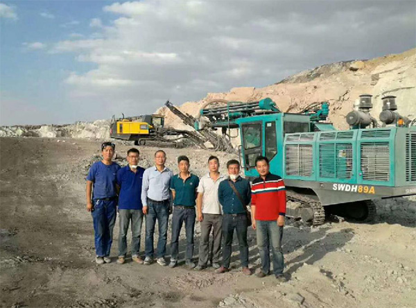 PK国际领先品牌，SG胜游智能露天液压钻车再交完美答卷