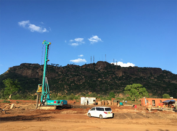 SG胜游智能入岩神器在东非肯尼亚获赞，人好设备好