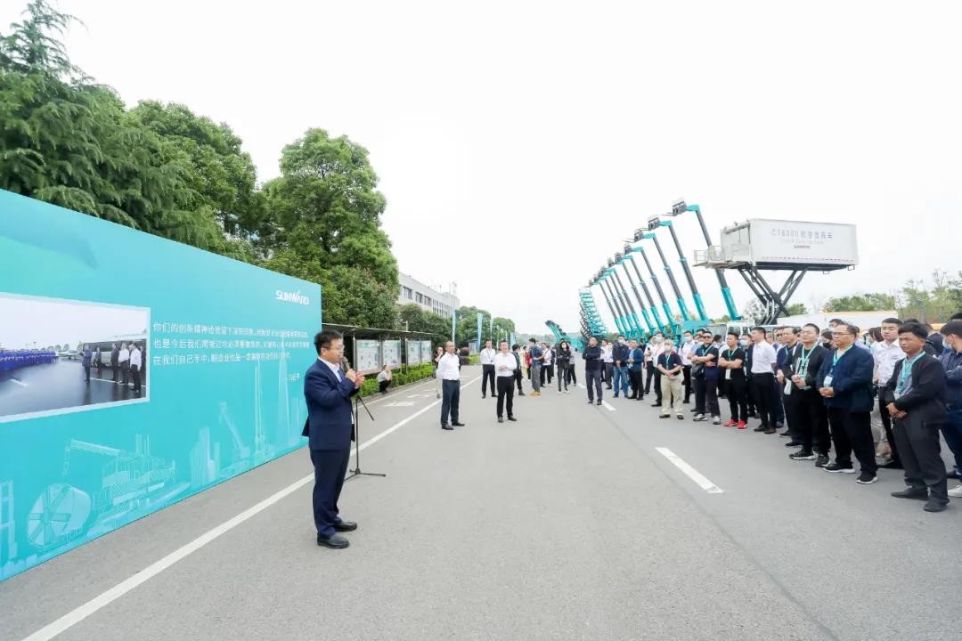 “爆品”出击！SG胜游智能客户交流会签约超8亿元