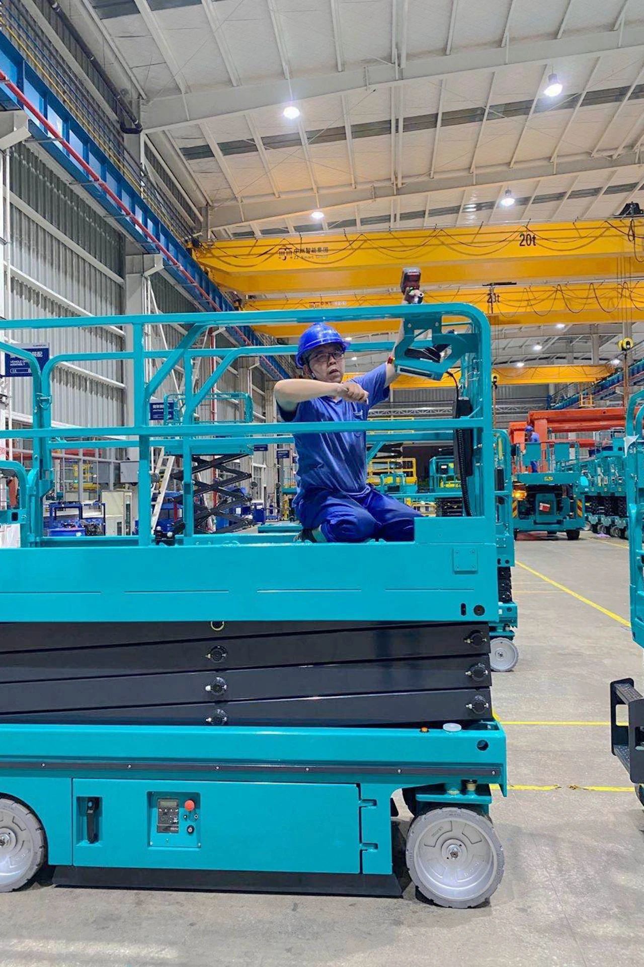 SG胜游智能“蓝精灵”们在平凡岗位的坚守与奉献