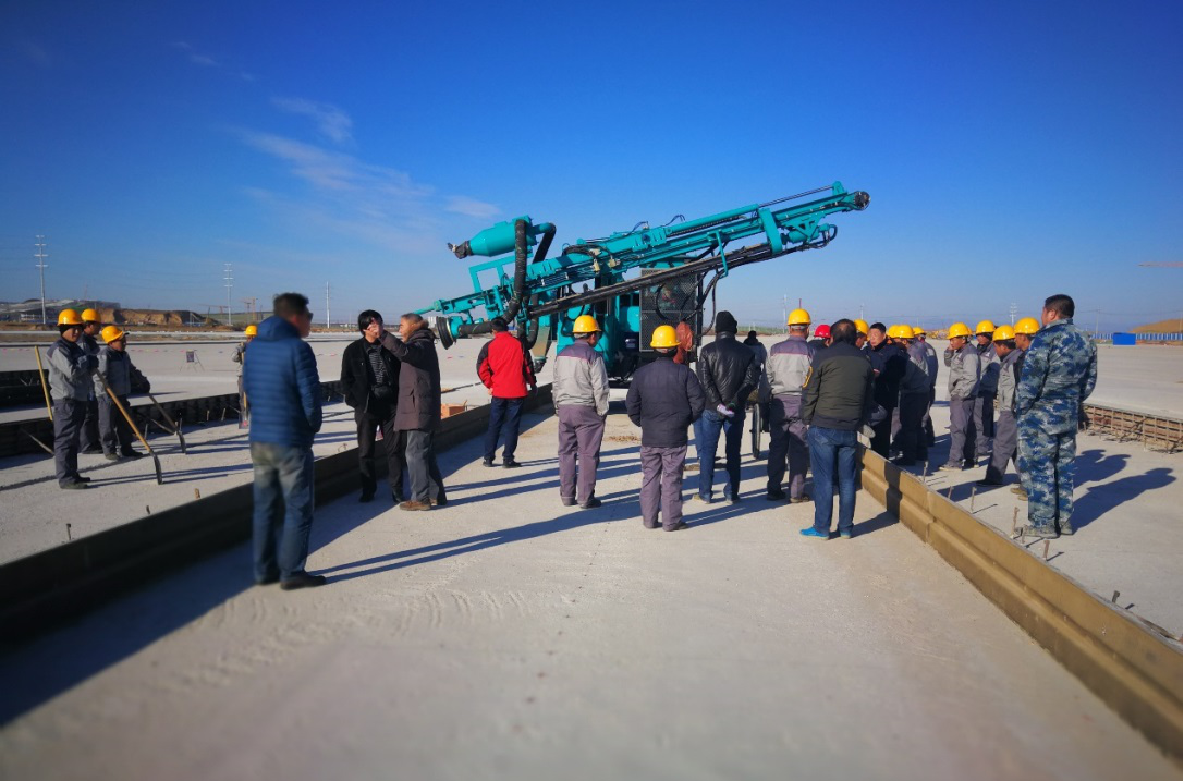 北京大兴机。琒G胜游智能凿岩设备曾助力新技术落地 | 百年风华筑锦绣SG胜游（2）