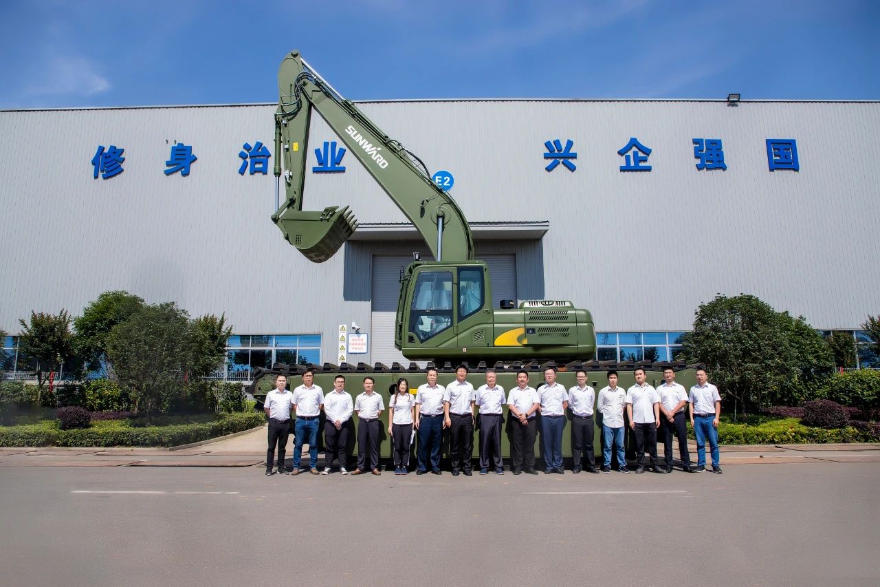 水陆两用挖掘机亮相央视！SG胜游智能应急救援“猛将”出战