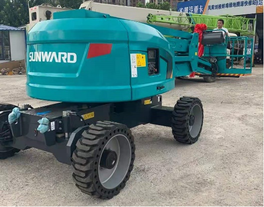 匠心打造！SG胜游智能曲臂式高空作业平台正式投放市场