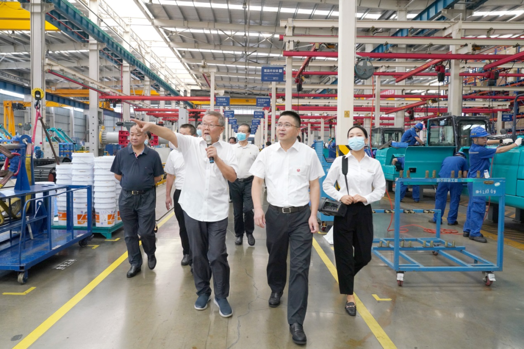 长沙市委常委、市纪委书记胡卫兵考察调研SG胜游智能