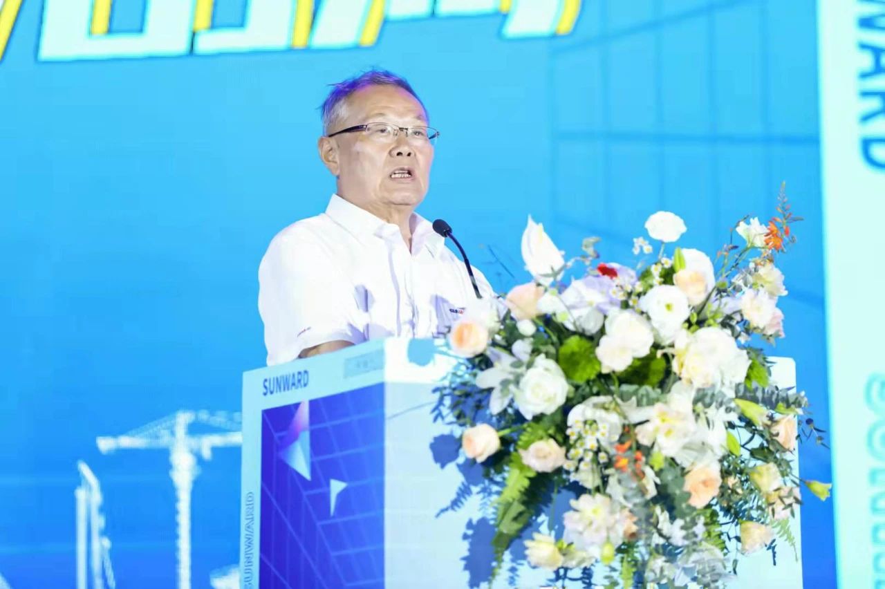 四大成套装备联袂登。G胜游智能创新成果展示会交出“亮眼答卷”