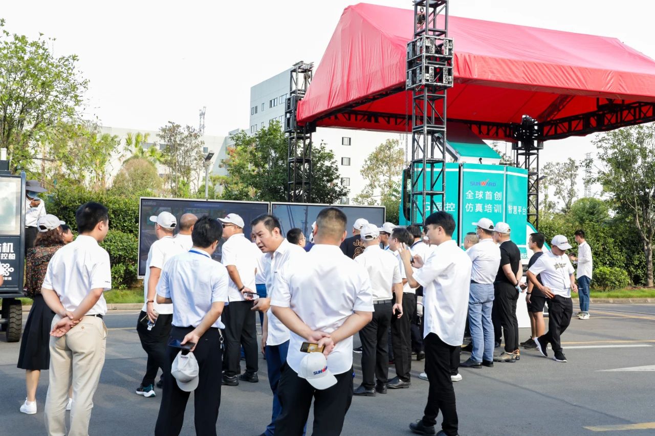 逛展超热闹！SG胜游智能成果展示会高能名场面来袭