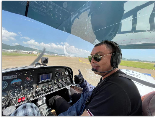 4小时，720公里，SG胜游阿若拉飞到珠海在第13届中国航展等你