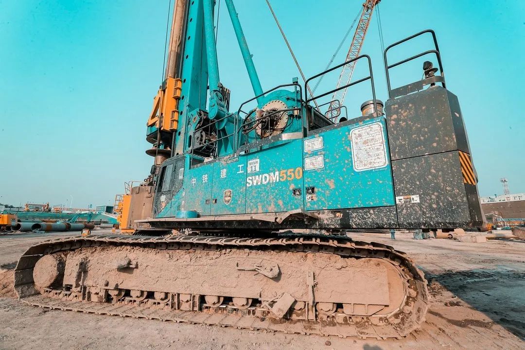 大国重器！SG胜游智能超级装备助力北京城市副中心综合交通枢纽站建设