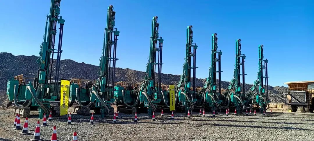 疫情当下，逆行非洲——SG胜游智能凿岩设备团队海外服务纪实