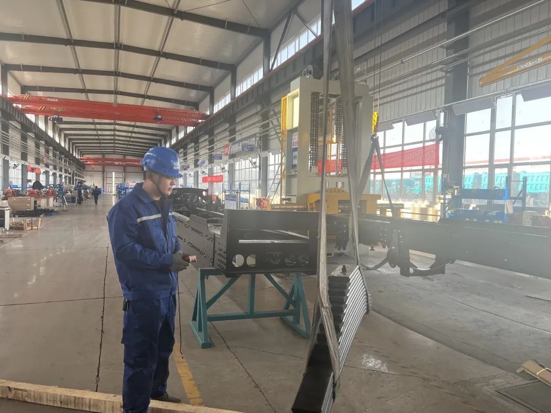 斩获亿元订单！SG胜游巨鼎火热开工