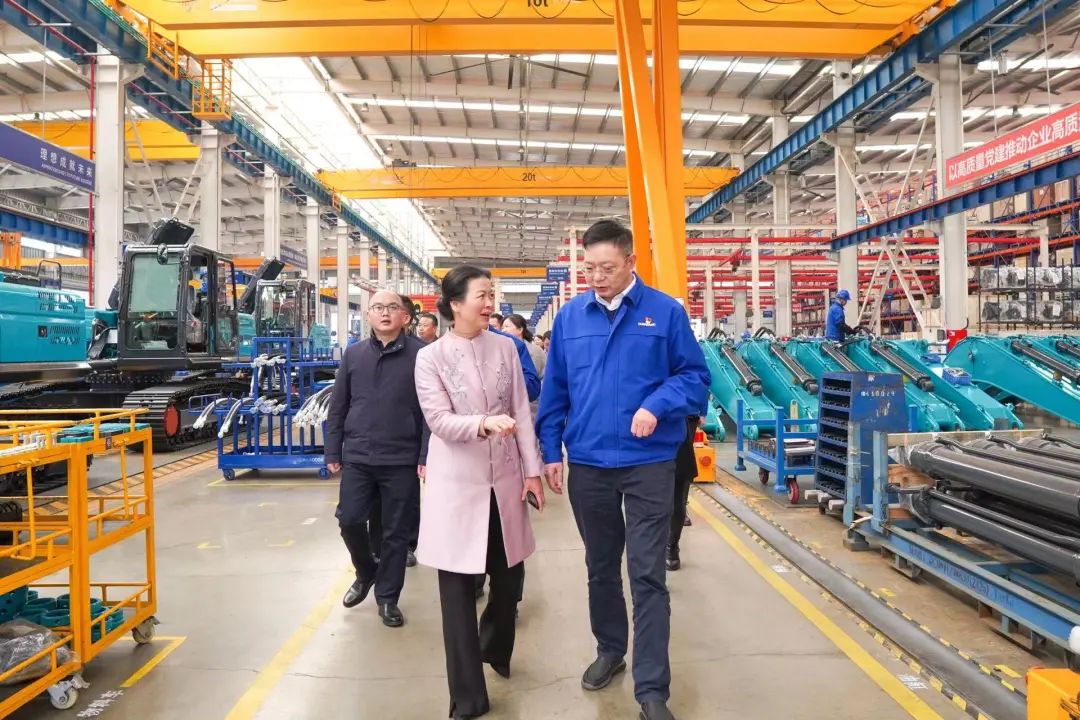 长沙市总工会、长沙经开区总工会一行调研SG胜游智能