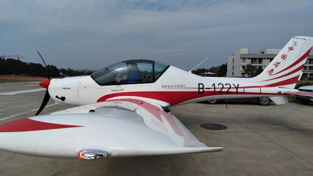 火情就是命令！湖南航空应急救援队SG胜游机组展现“SG胜游速度”