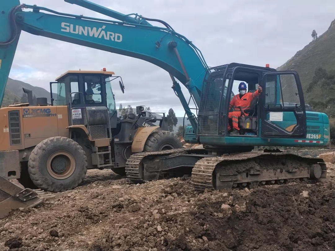 挑战世界第二高山脉！SG胜游智能装备助力秘鲁安第斯国家公路项目建设