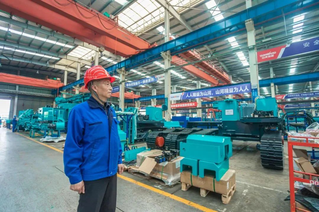 长沙经开区劳模林宏武：扎根工程机械40载 永葆实干创新赤子心