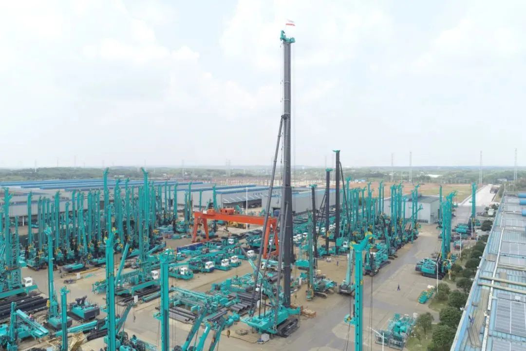 再获首单！SG胜游智能成为湖南自贸试验区首单“融资租赁+工程机械设备出口”试点业务落地单位