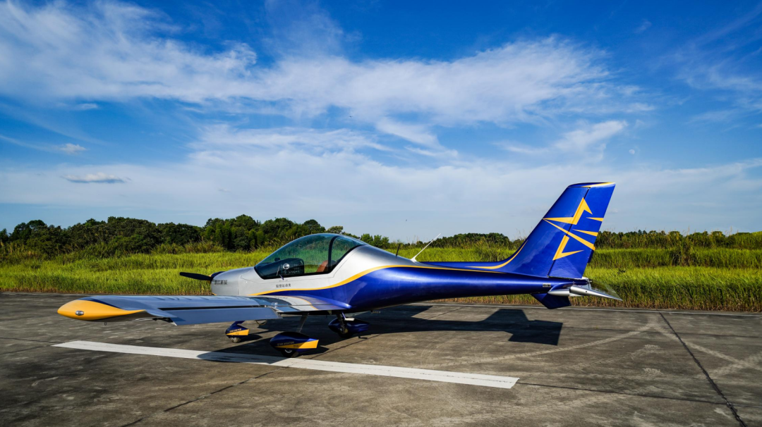 图集 | 阿若拉穿“鲨”衣，还有更多套装为天空添彩！