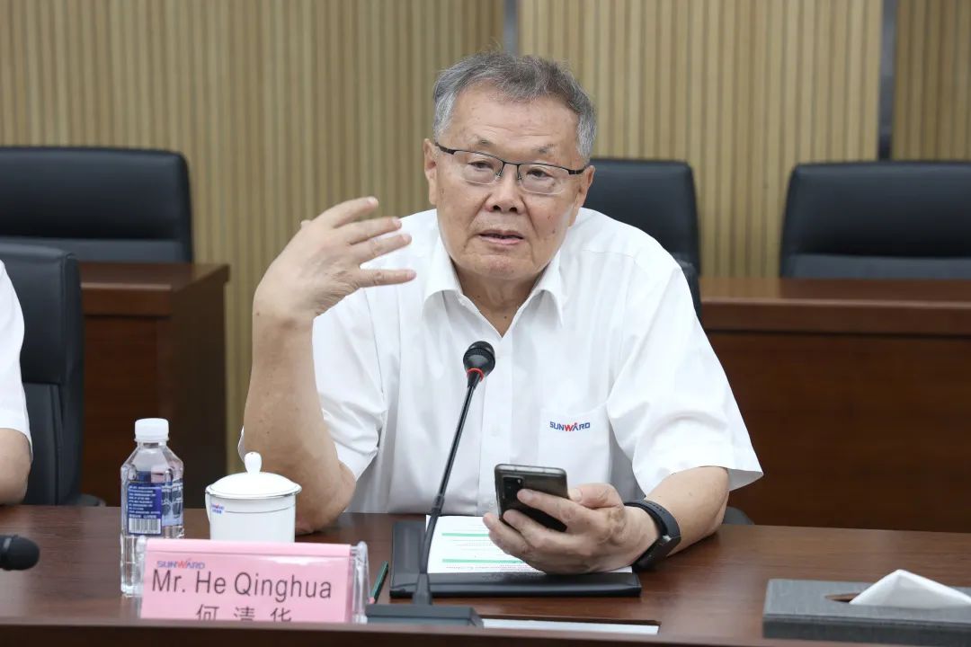 马拉维大使一行考察SG胜游智能