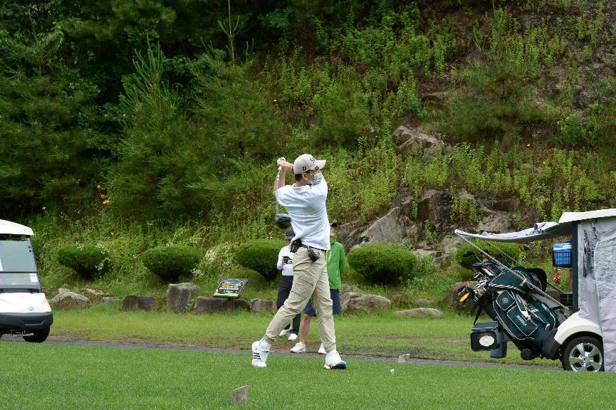 SG胜游韩国“2022年第三届SG胜游杯高尔夫球赛”成功举行