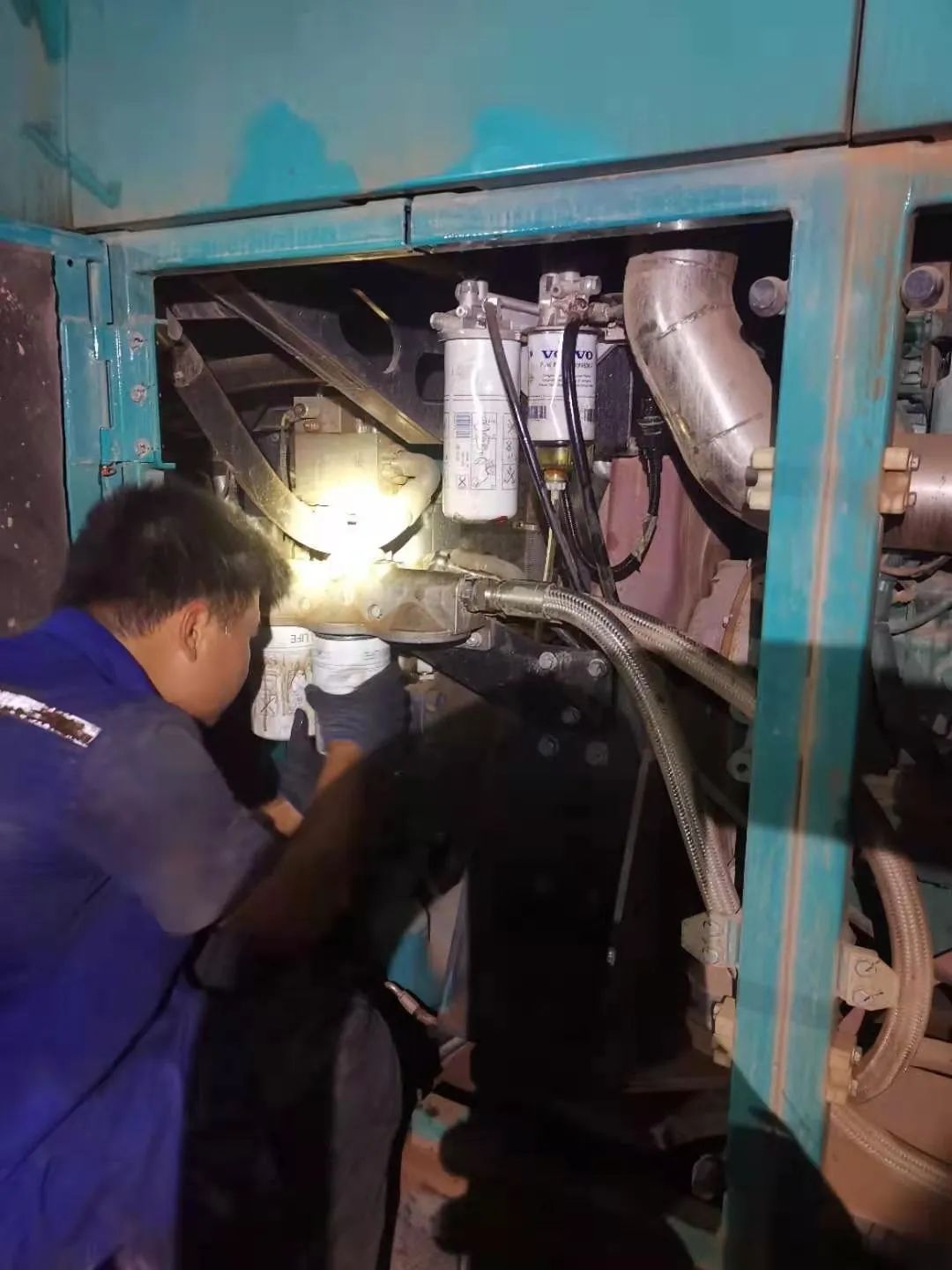 “创造施工奇迹！”他们和SG胜游智能“超级桩备”一起助建燕矶长江大桥