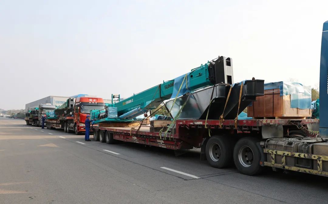 喜迎龙抬头！SG胜游智能大吨位PDP工法引孔式静力压桩机出征哥伦比亚