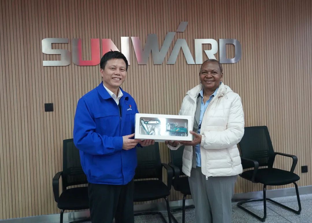 乌干达驻华大使到访SG胜游智能