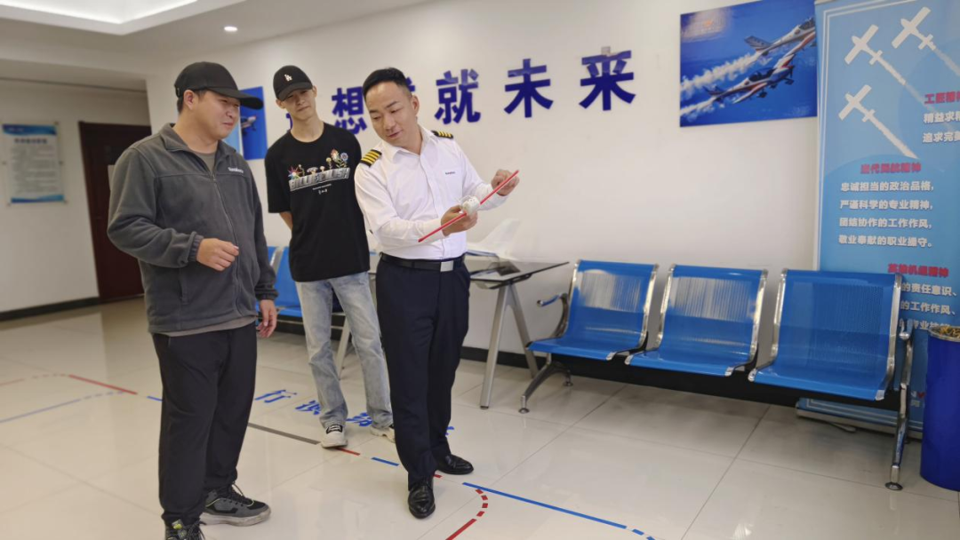 湖南SG胜游通航获CCAR-141部民用航空器驾驶员学校运行合格证