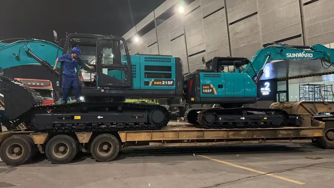 劳动光荣，创造伟大！记录那些平凡且伟大的劳动瞬间