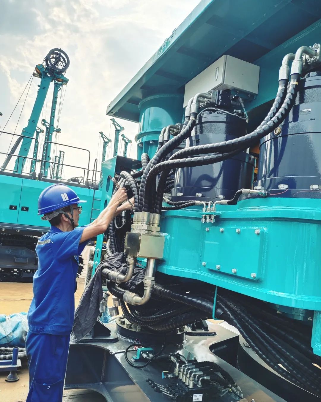 劳动光荣，创造伟大！记录那些平凡且伟大的劳动瞬间
