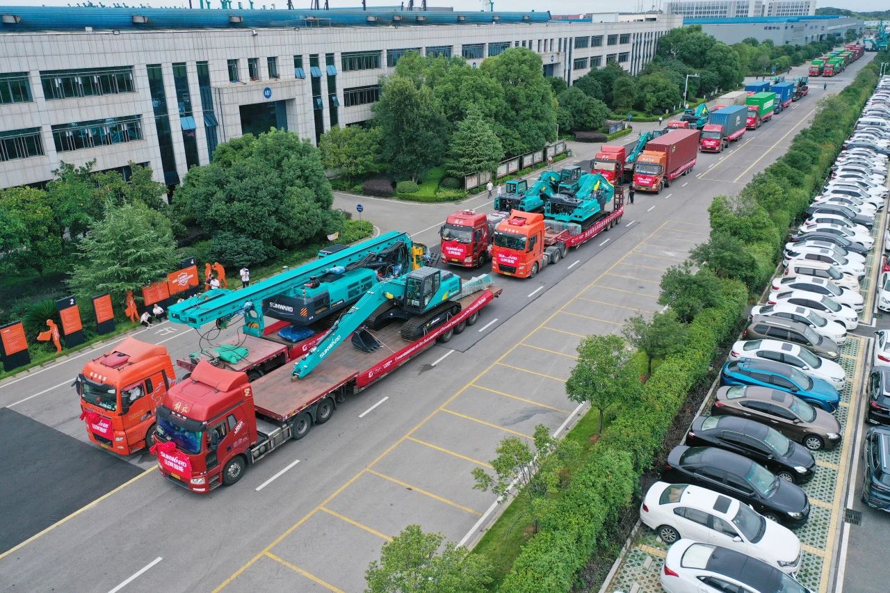 持续进军国际市。G胜游智能近百台设备集中发货