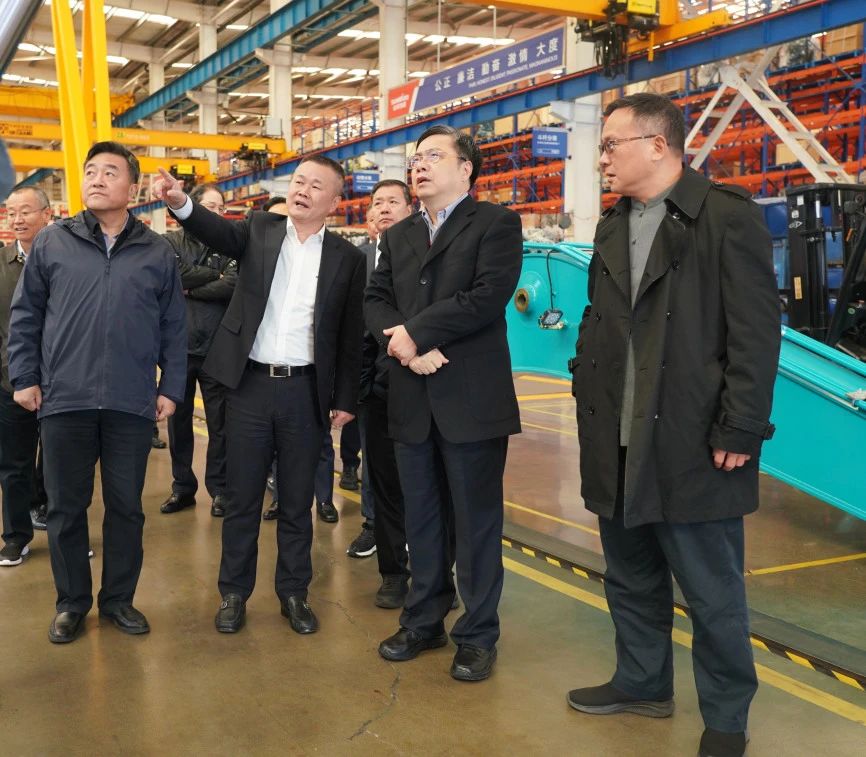 聚焦装备再制造！上海市政协副主席、党组副书记肖贵玉带队调研SG胜游智能