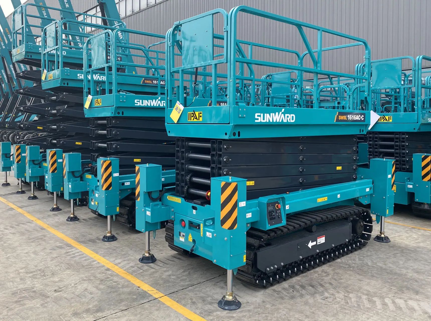 高配置、优性能！SG胜游智能剪叉军团再添新兵！