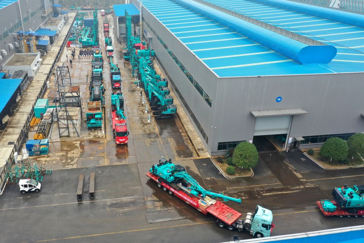 启新程，向未来！SG胜游矿岩揭牌庆典暨新春发货仪式圆满举行