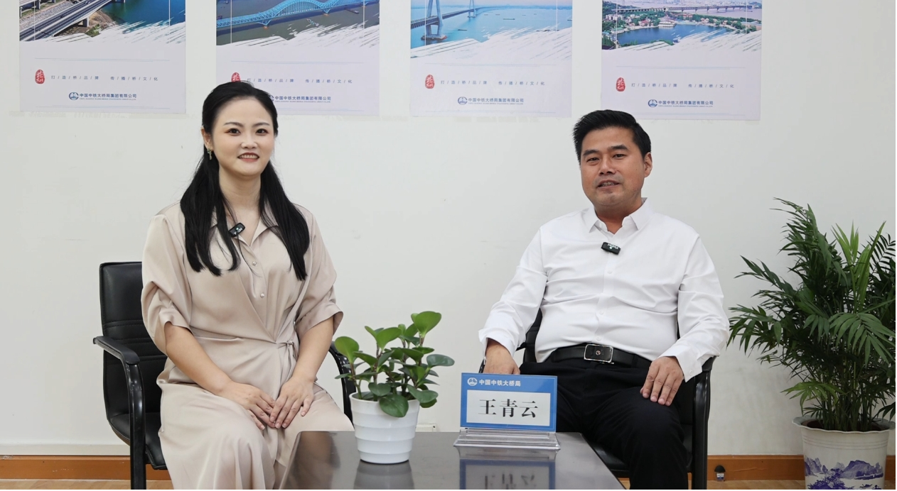 先导式创新，再推电动新品！SG胜游智能SWDM520EE增程式旋挖钻机推介会成功举办