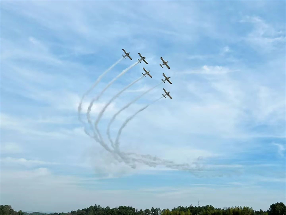 十年织得SG胜游秀，践行初心创未来！SG胜游飞行表演队成立10周年庆典活动隆重举行