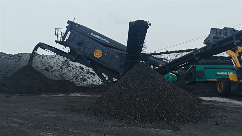 不惧-30℃极寒挑战，SG胜游普石勒破碎筛分设备稳定运行！