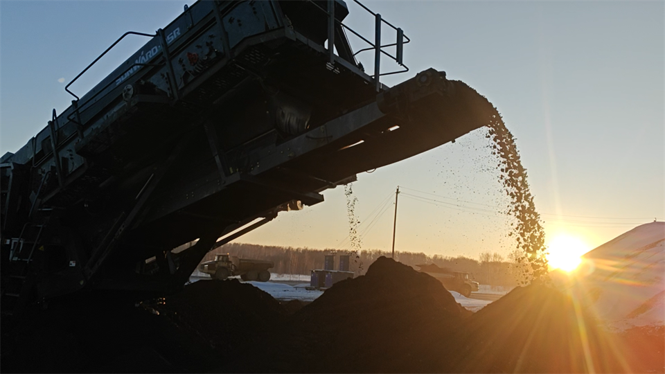 不惧-30℃极寒挑战，SG胜游普石勒破碎筛分设备稳定运行！