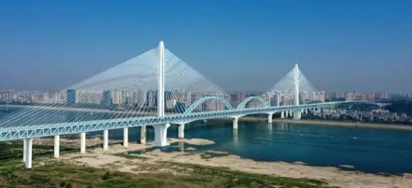 再战“世界级工程”！SG胜游智能旋挖钻机助力宜昌长江公铁大桥建设