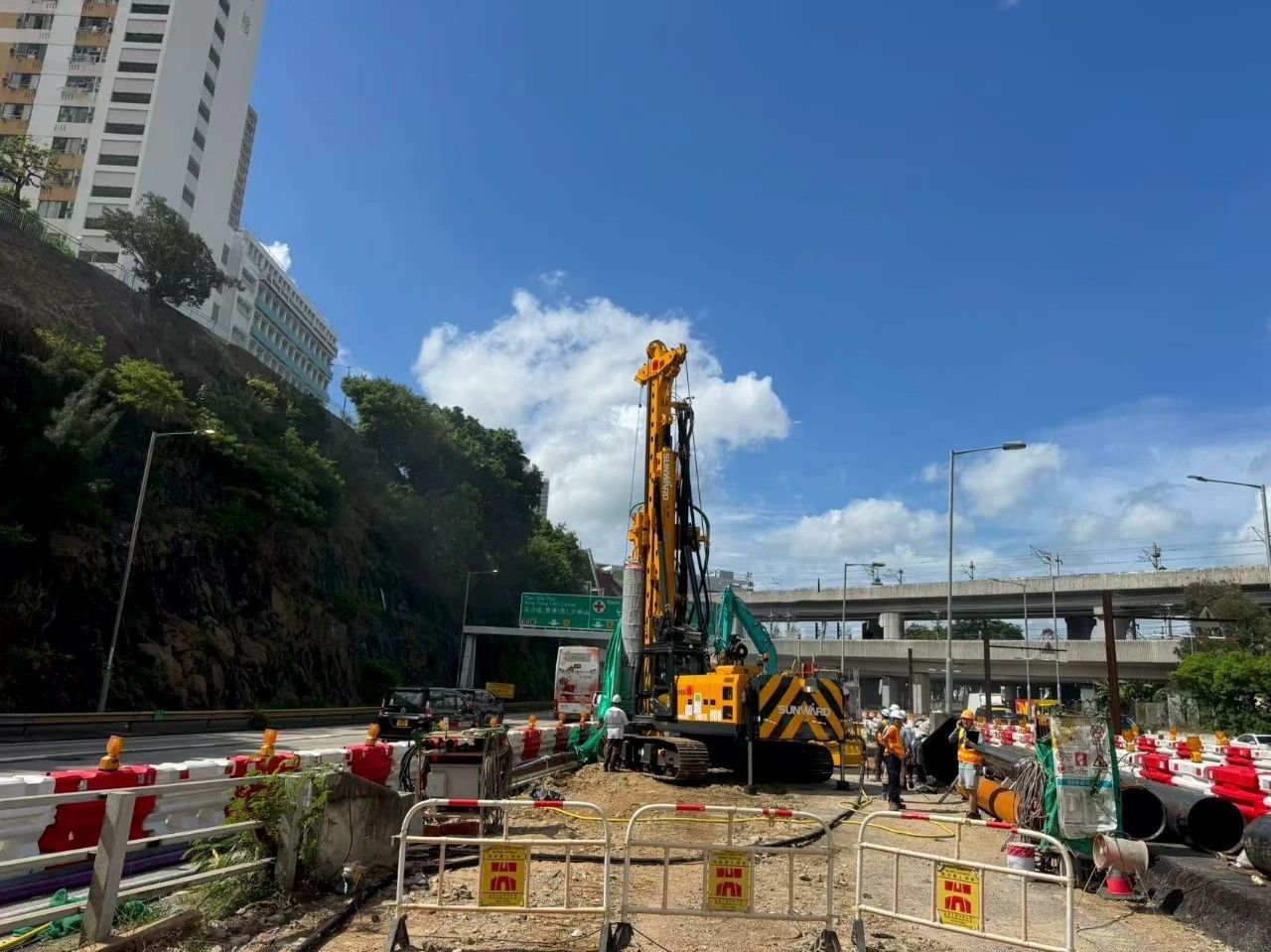 硬核首秀！SG胜游智能SWDTH800大直径潜孔锤钻机进击香港市场