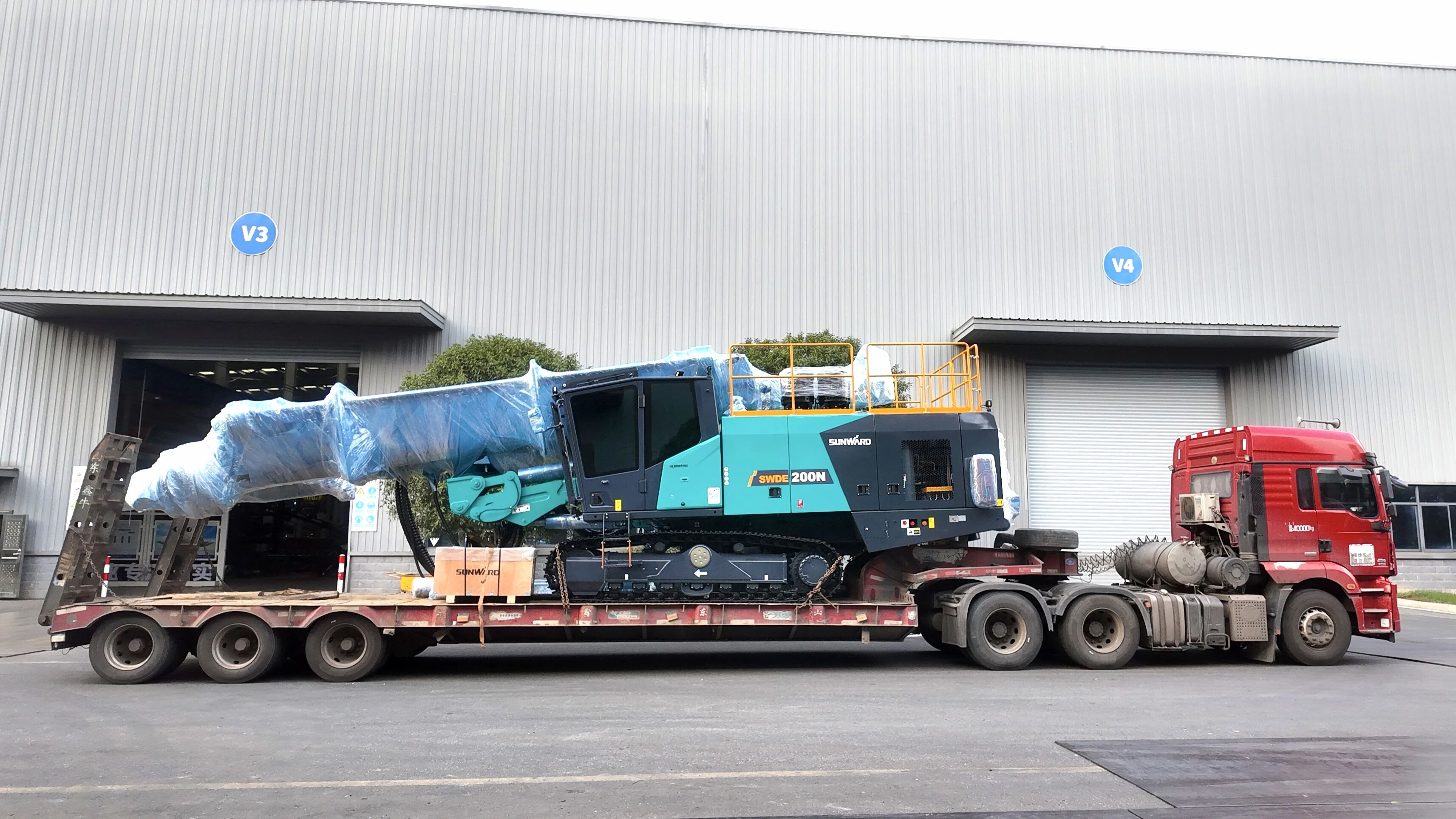 挑战高海拔高寒工况，SG胜游智能臂式潜孔钻机登陆南美市场